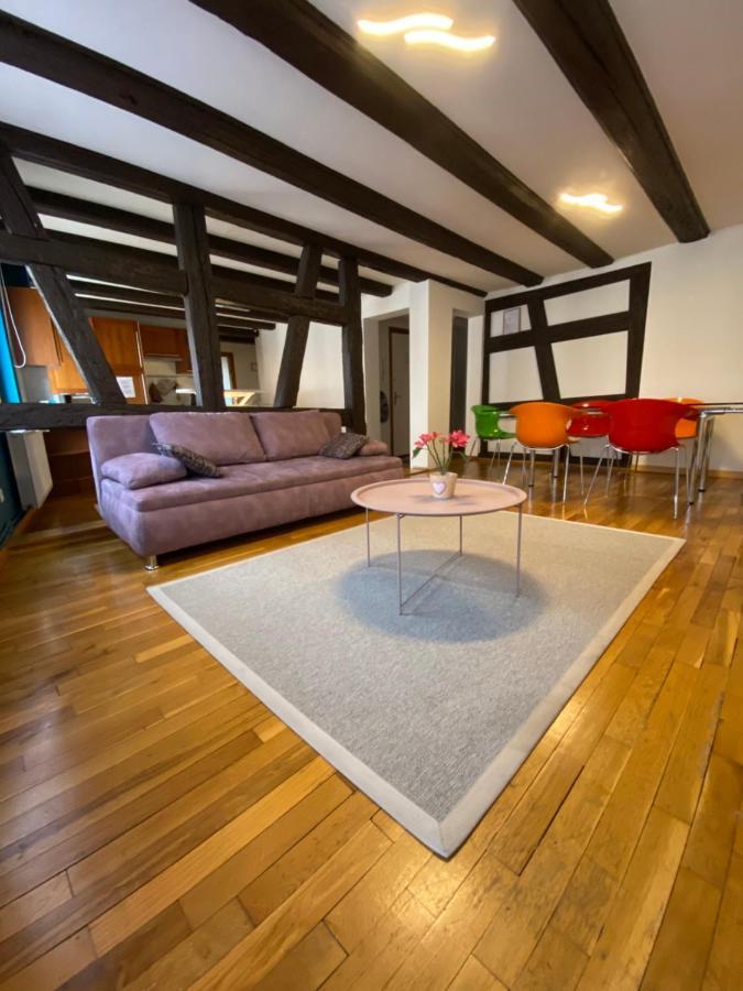 Appartement Spacieux - Coeur Historique De La Ville بارْ المظهر الخارجي الصورة